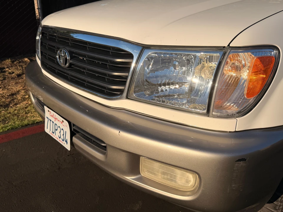 2002 Toyota J100 Land Cruiser - Image 10 of 31