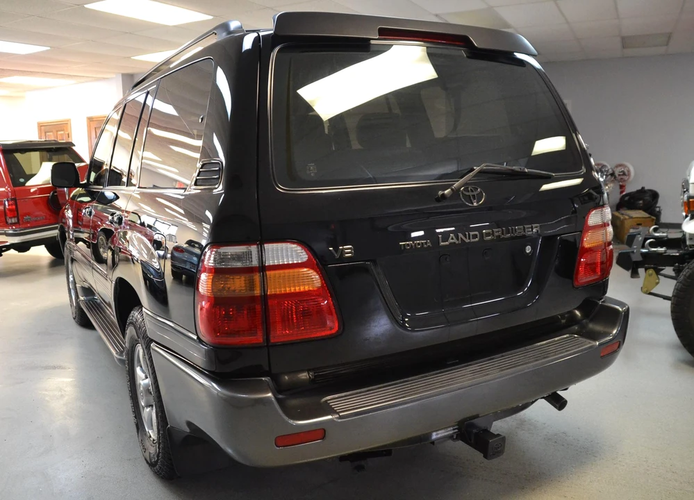 2002 Toyota J100 Land Cruiser - Image 5 of 10