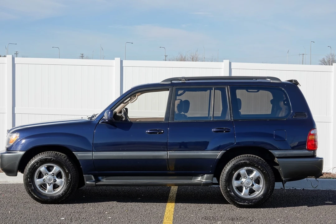 2002 Toyota J100 Land Cruiser - Image 16 of 31