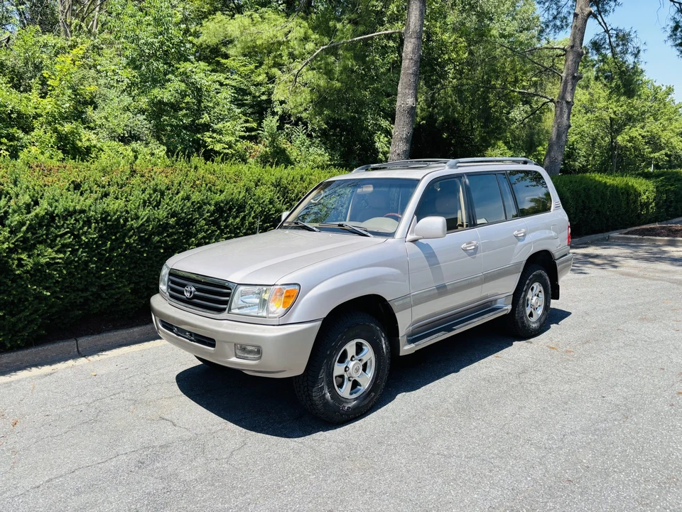 2002 Toyota J100 Land Cruiser - Image 10 of 31