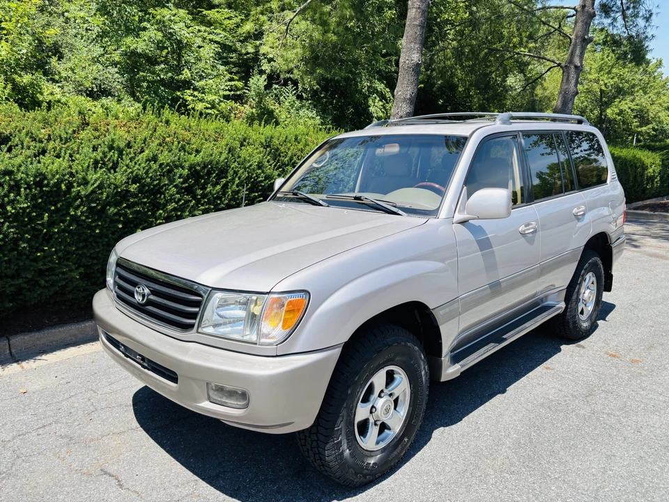 2002 Toyota J100 Land Cruiser - Image 12 of 31