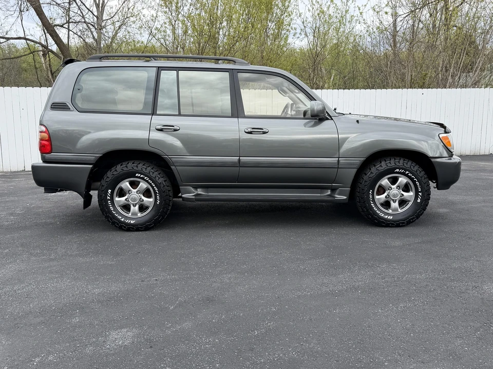 2002 Toyota J100 Land Cruiser - Image 25 of 31
