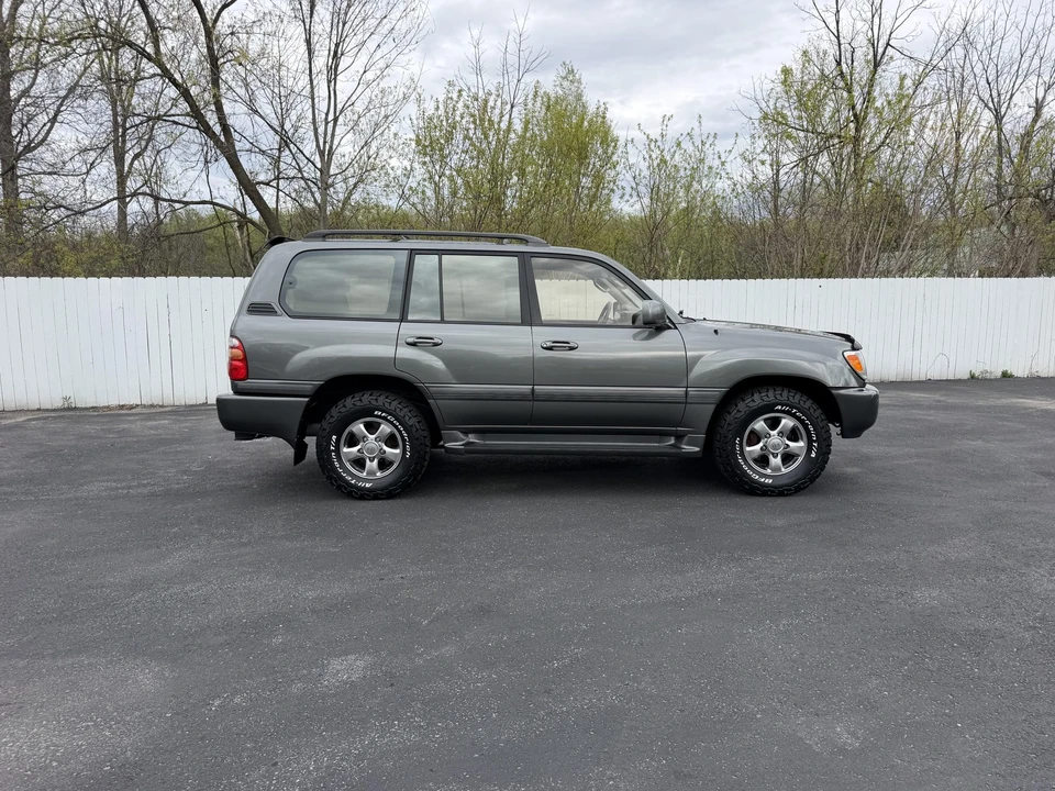 2002 Toyota J100 Land Cruiser - Image 24 of 31