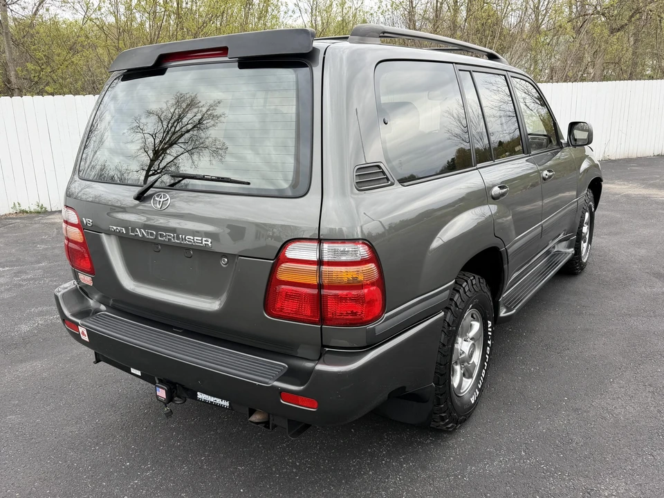 2002 Toyota J100 Land Cruiser - Image 19 of 31