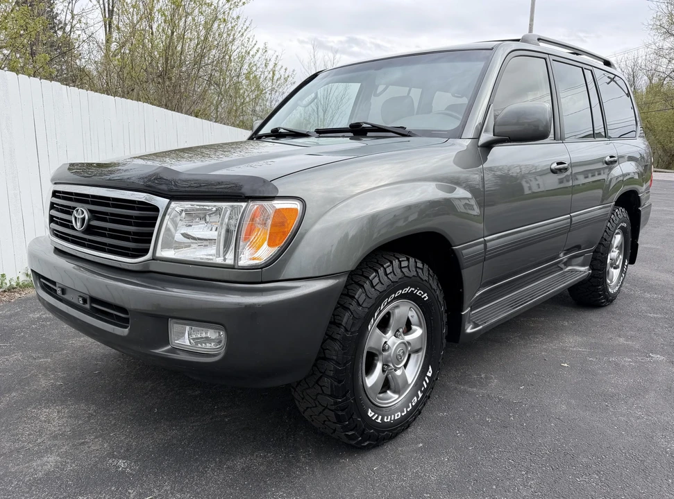 2002 Toyota J100 Land Cruiser - Image 3 of 31