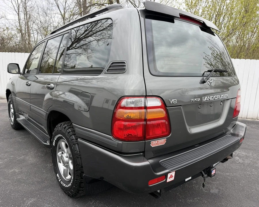 2002 Toyota J100 Land Cruiser - Image 13 of 31