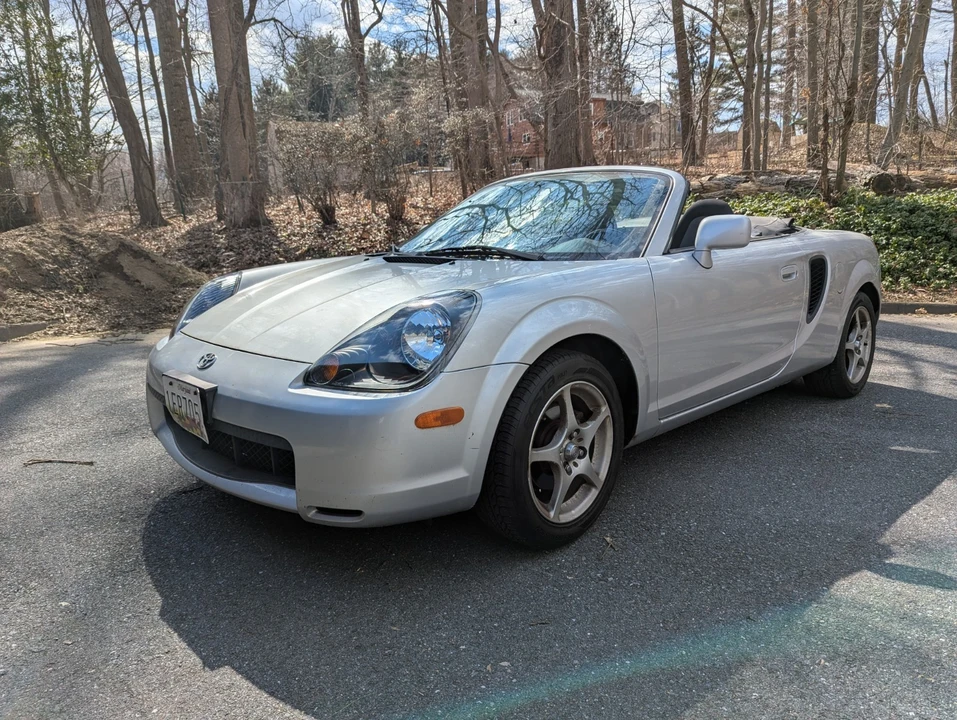 2002 Toyota MR2 Spyder/MR-S - Image 3 of 17