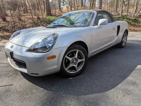 2002 Toyota MR2