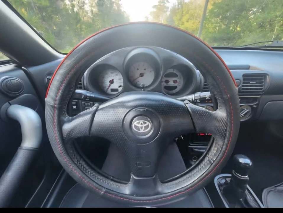 2002 Toyota MR2 Spyder/MR-S - Image 13 of 19