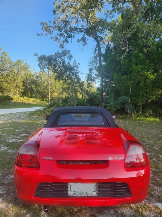 2002 Toyota MR2 Spyder/MR-S - Image 18 of 19