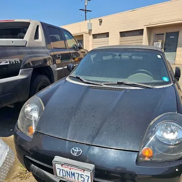 2002 Toyota MR2