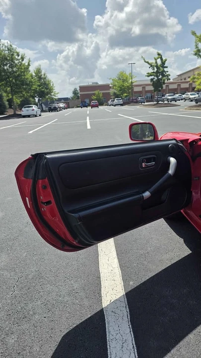 2002 Toyota MR2 Spyder/MR-S - Image 16 of 20
