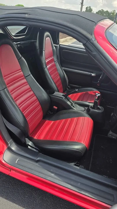 2002 Toyota MR2 Spyder/MR-S - Image 13 of 20