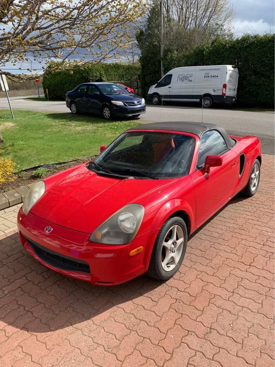 2002 Toyota MR2 Spyder/MR-S - Image 2 of 5