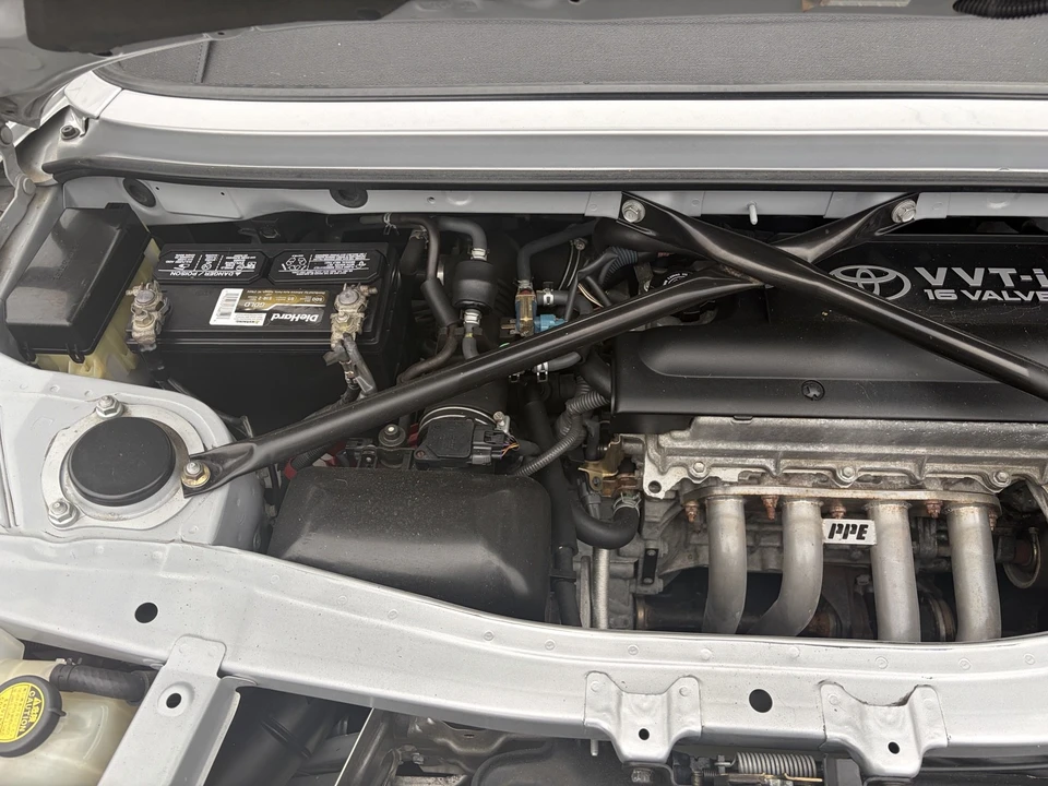 2002 Toyota MR2 Spyder/MR-S - Image 15 of 18
