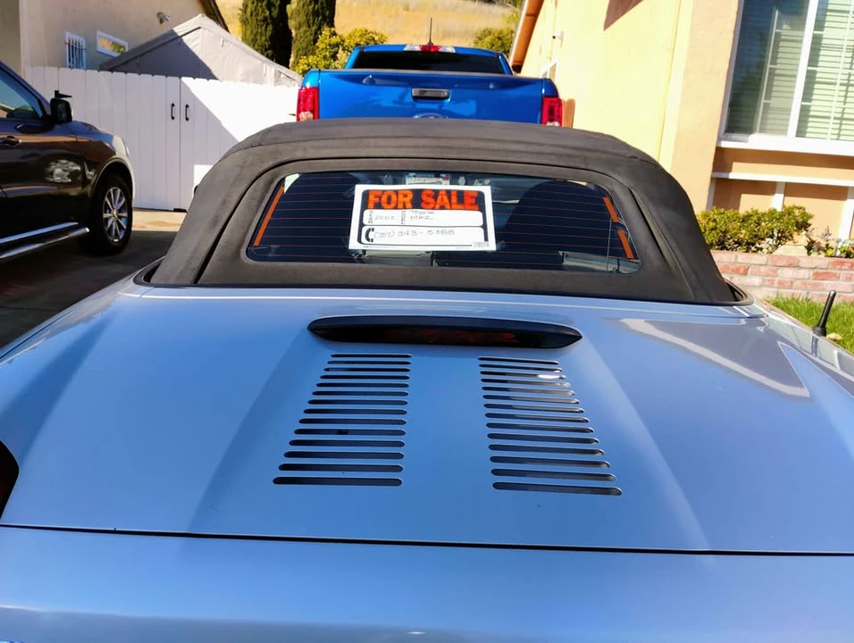 2002 Toyota MR2 Spyder/MR-S - Image 5 of 5