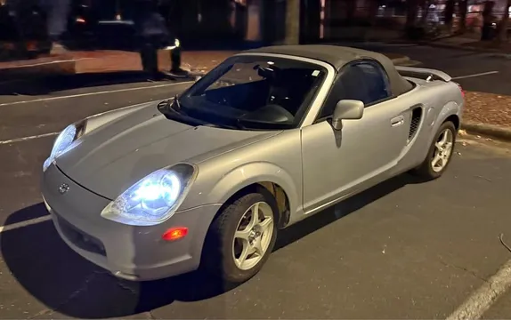 2002 Toyota MR2 Spyder