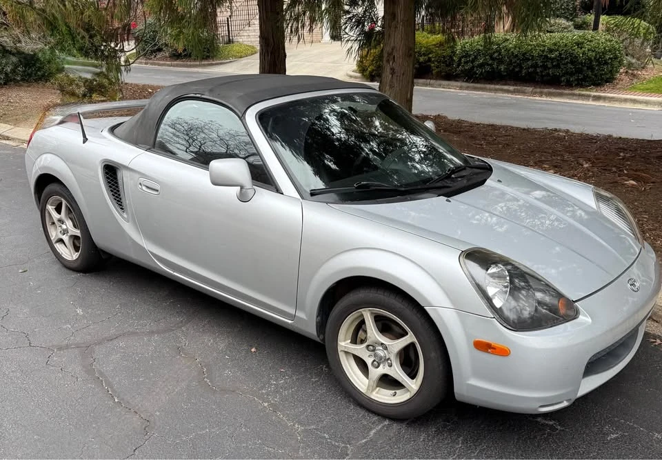 2002 Toyota MR2 Spyder/MR-S - Image 5 of 7