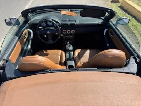 2002 Toyota MR2 Spyder/MR-S - Image 13 of 20