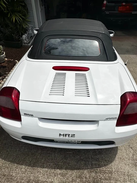 2002 Toyota MR2 Spyder/MR-S - Image 3 of 6