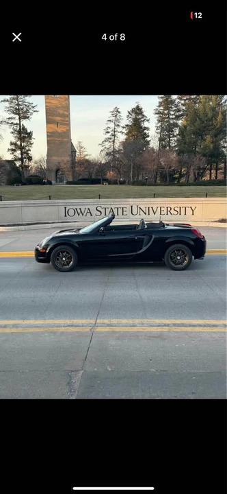 2002 Toyota MR2 Spyder/MR-S - Image 2 of 3