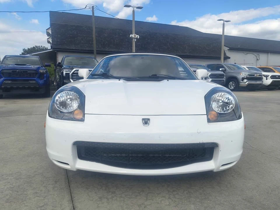 2002 Toyota MR2 Spyder/MR-S - Image 9 of 11
