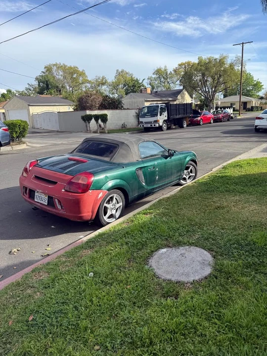 2002 Toyota MR2 Spyder/MR-S - Image 5 of 21
