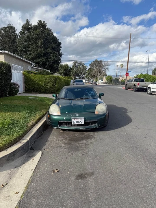 2002 Toyota MR2 Spyder/MR-S - Image 2 of 21
