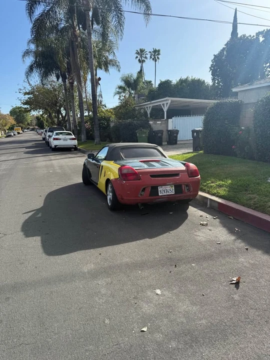 2002 Toyota MR2 Spyder/MR-S - Image 7 of 21