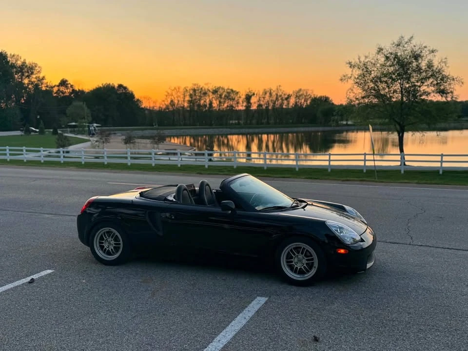 2002 Toyota MR2 Spyder/MR-S - Image 4 of 14