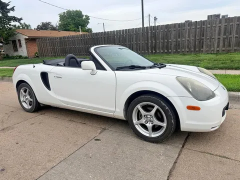 2002 Toyota MR2 Spyder Convertible 2D