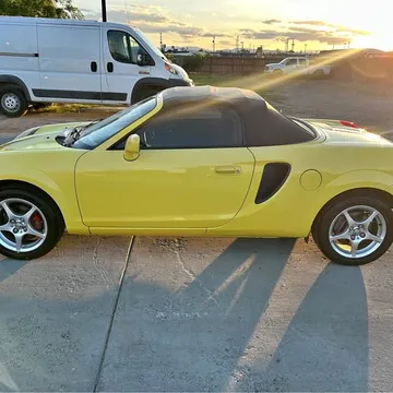 2002 Toyota MR2 Spyder