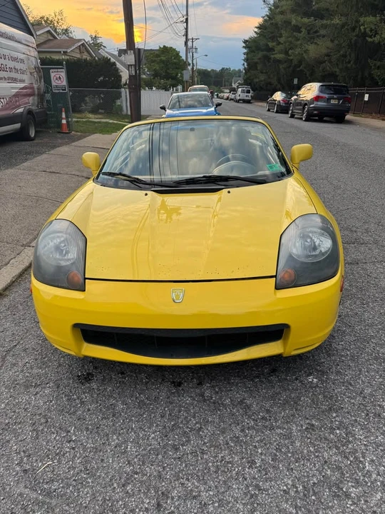 2002 Toyota MR2 Spyder/MR-S - Image 5 of 17