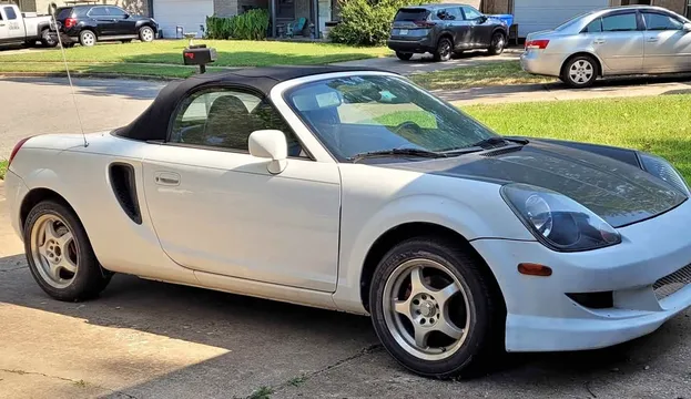 2002 Toyota MR2 Spyder Convertible 2D