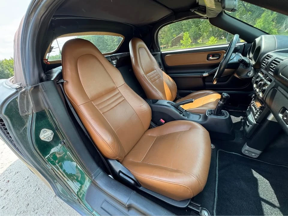 2002 Toyota MR2 Spyder/MR-S - Image 13 of 19