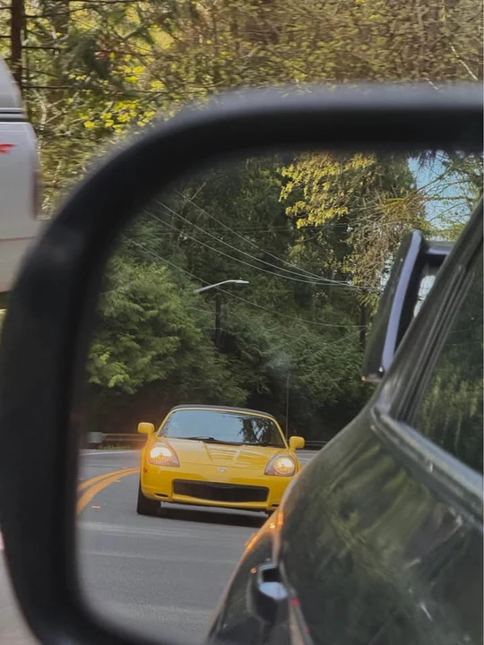 2002 Toyota MR2 Spyder/MR-S - Image 7 of 10