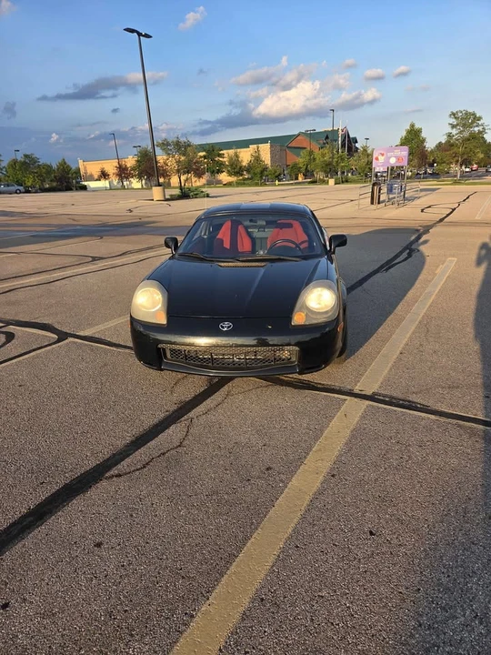 2002 Toyota MR2 Spyder/MR-S - Image 2 of 7