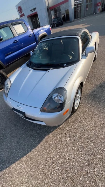 2002 Toyota MR2 Spyder/MR-S - Image 7 of 9