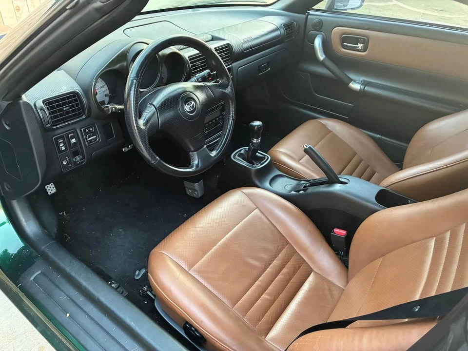 2002 Toyota MR2 Spyder/MR-S - Image 6 of 12