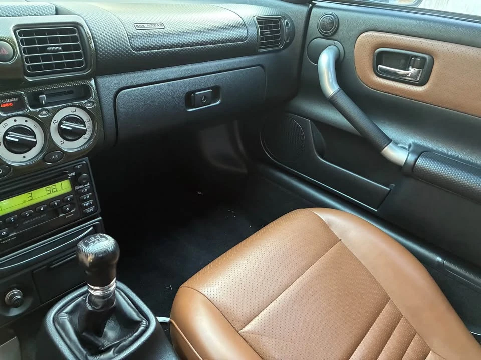 2002 Toyota MR2 Spyder/MR-S - Image 7 of 12