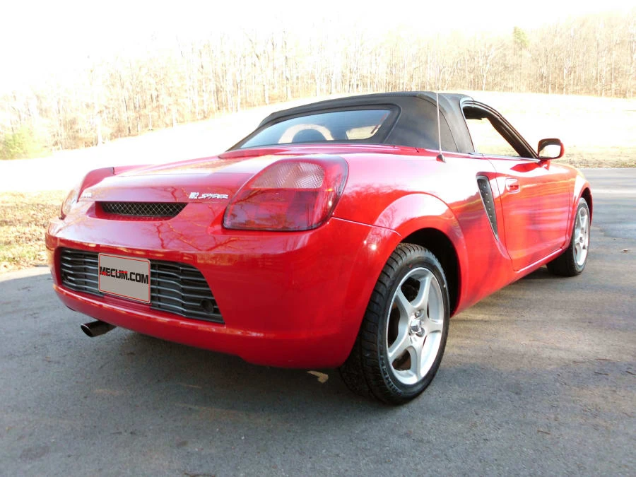 2002 Toyota MR2 Spyder/MR-S - Image 2 of 5