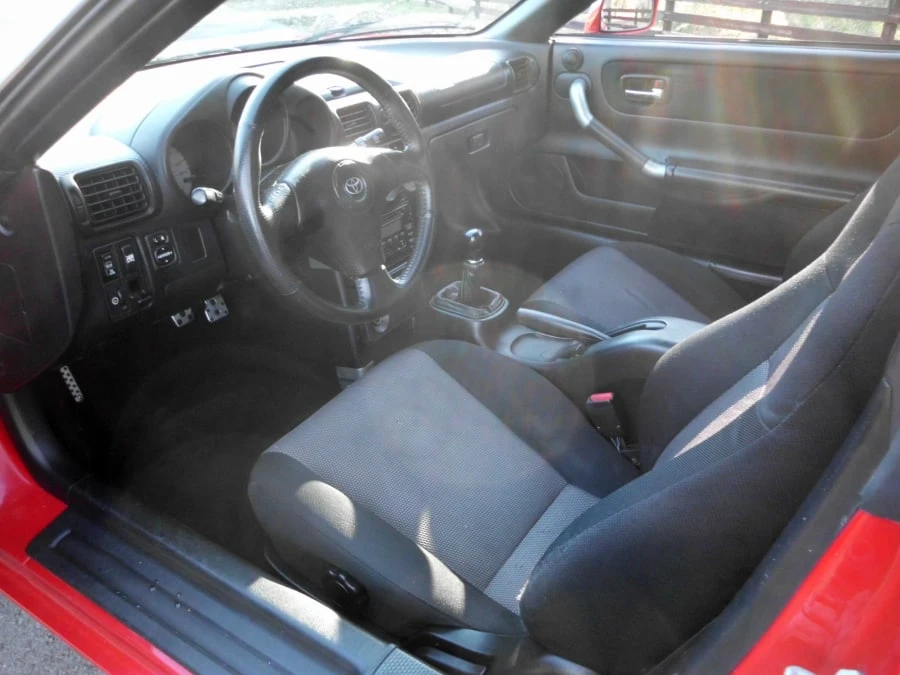 2002 Toyota MR2 Spyder/MR-S - Image 3 of 5