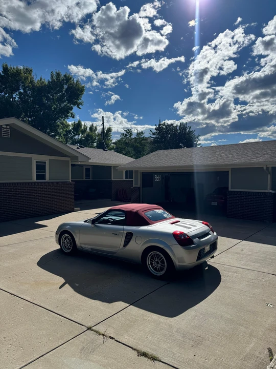 2001 Toyota MR2 Spyder/MR-S - Image 8 of 31