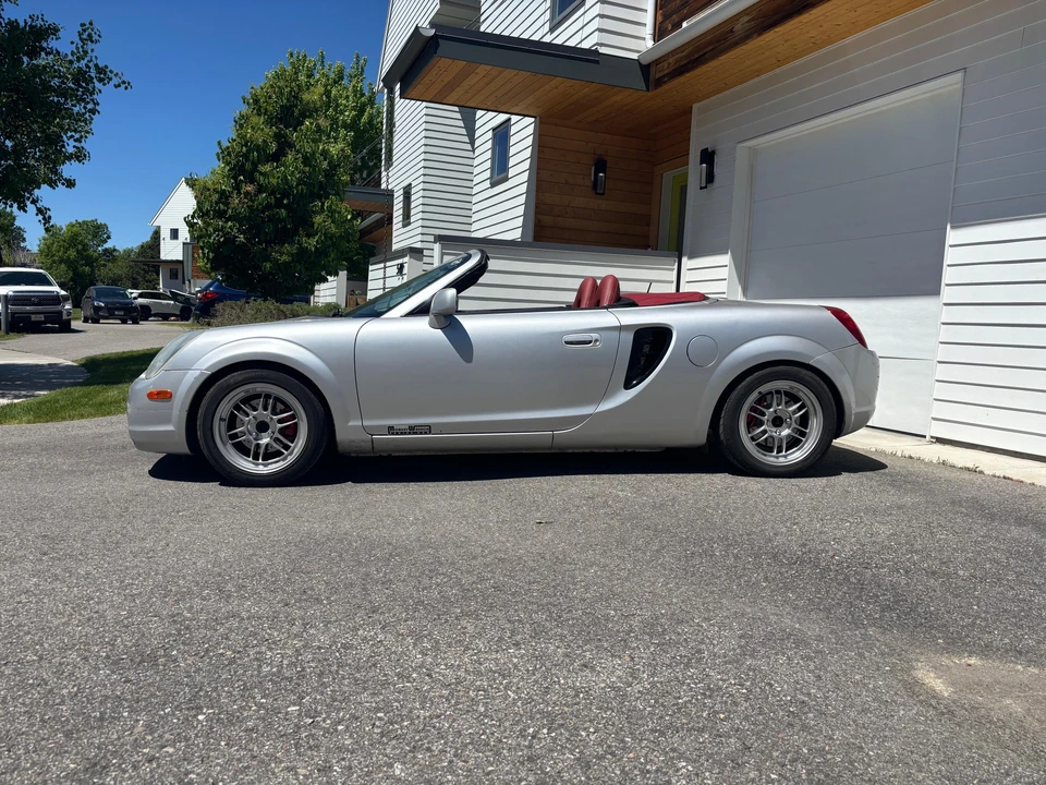 2002 Toyota MR2 Spyder/MR-S - Image 6 of 31