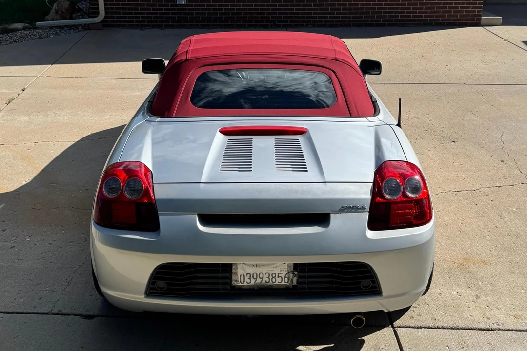 2001 Toyota MR2 Spyder/MR-S - Image 5 of 31
