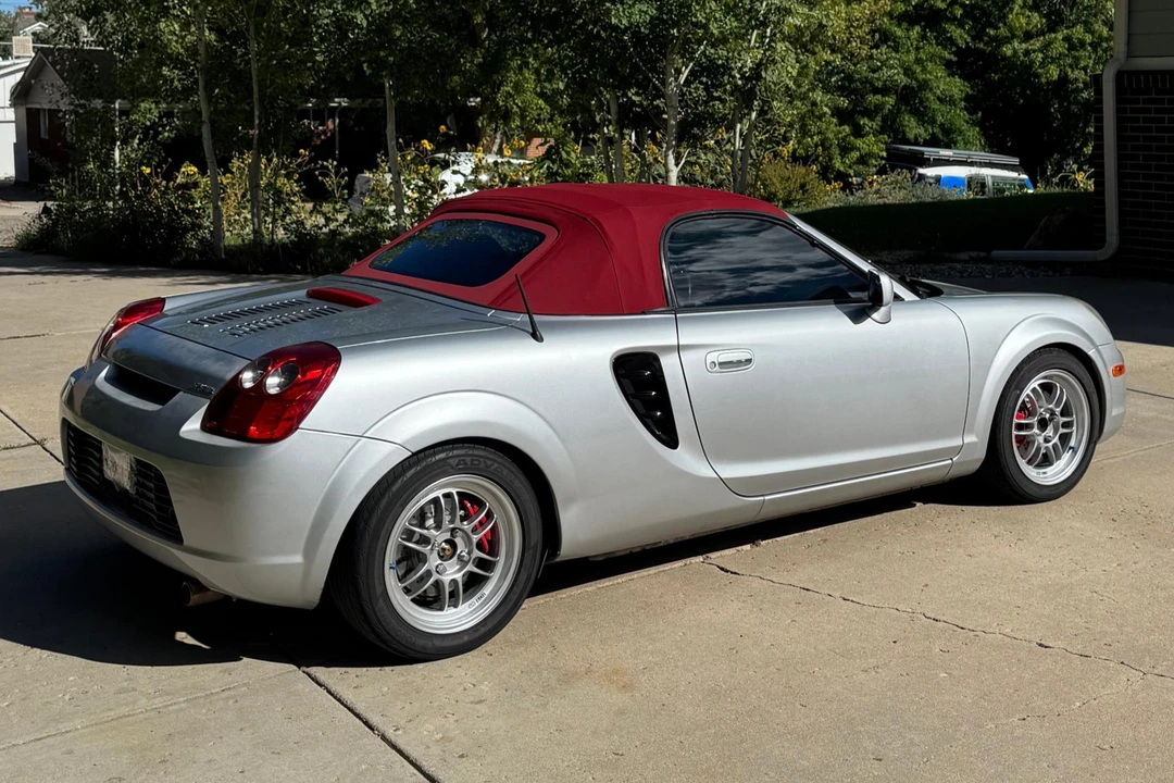 2001 Toyota MR2 Spyder/MR-S - Image 4 of 31