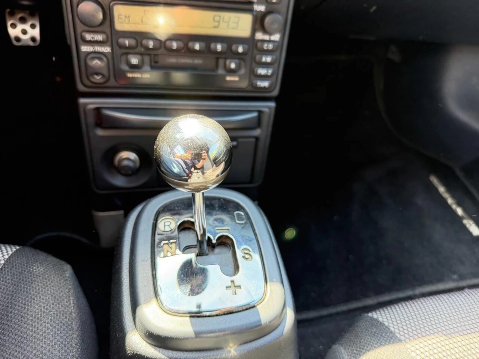 2002 Toyota MR2 Spyder/MR-S - Image 10 of 26