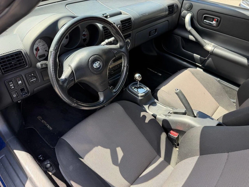 2002 Toyota MR2 Spyder/MR-S - Image 5 of 26