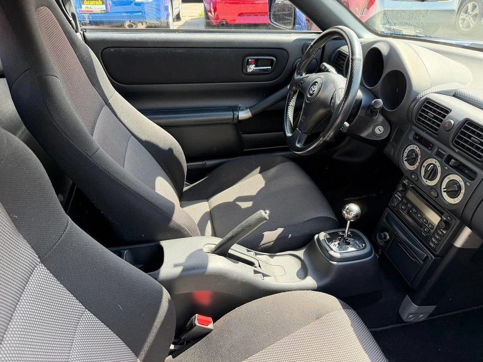 2002 Toyota MR2 Spyder/MR-S - Image 14 of 26