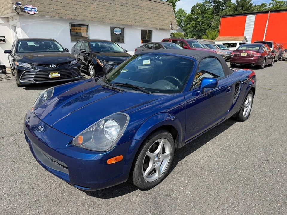 2002 Toyota MR2 Spyder/MR-S - Image 21 of 26